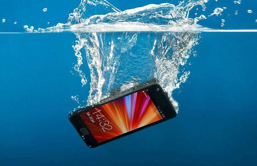 Cách xử lý iPhone bị vô nước
